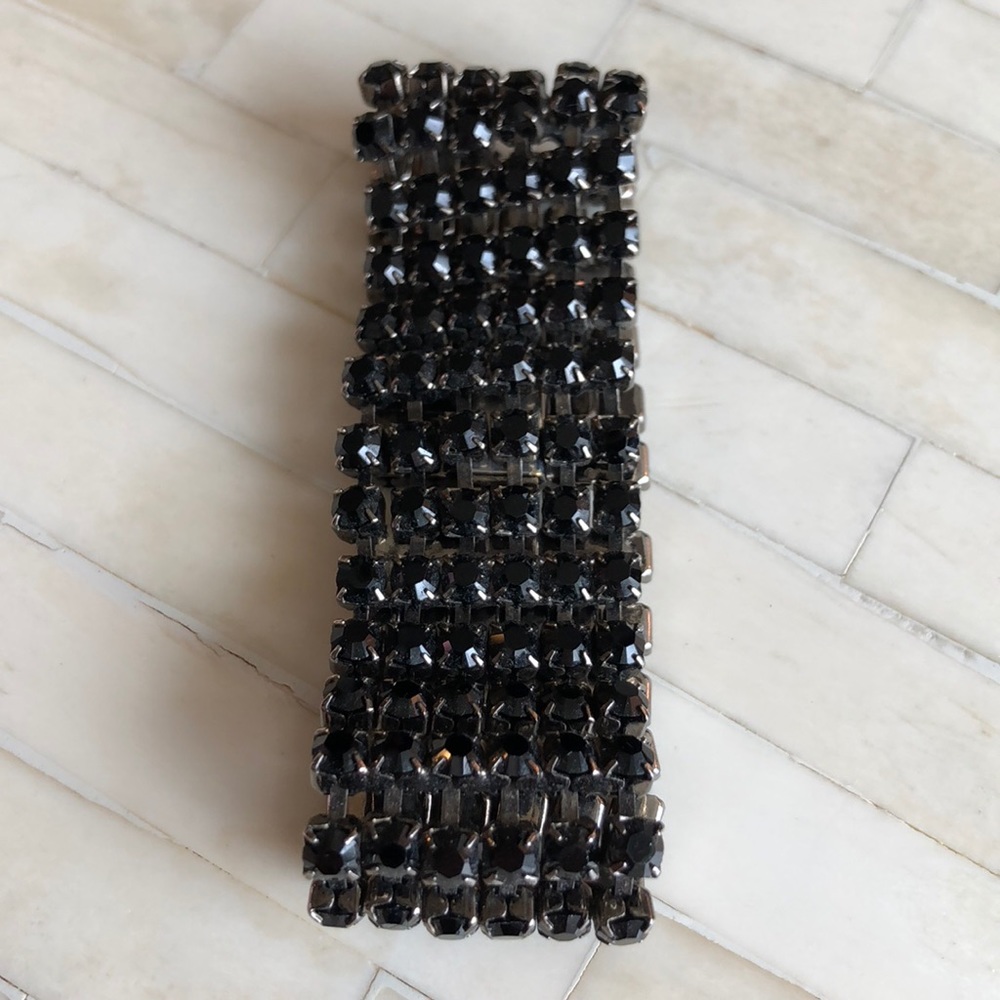 Bundle of bracelets - LIKE NEW! - Picture 6 of 7